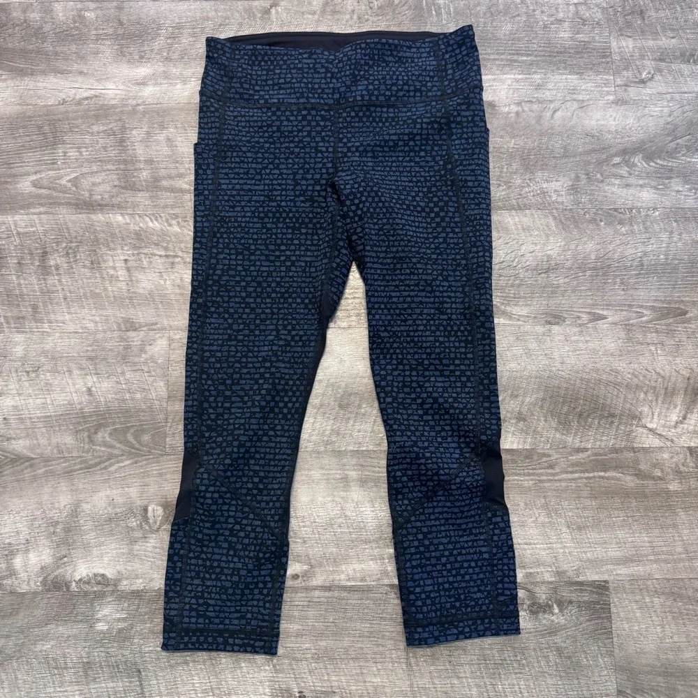 Lululemon Pace Rival Cropped Legging Blue/Black Womens Sz. 6